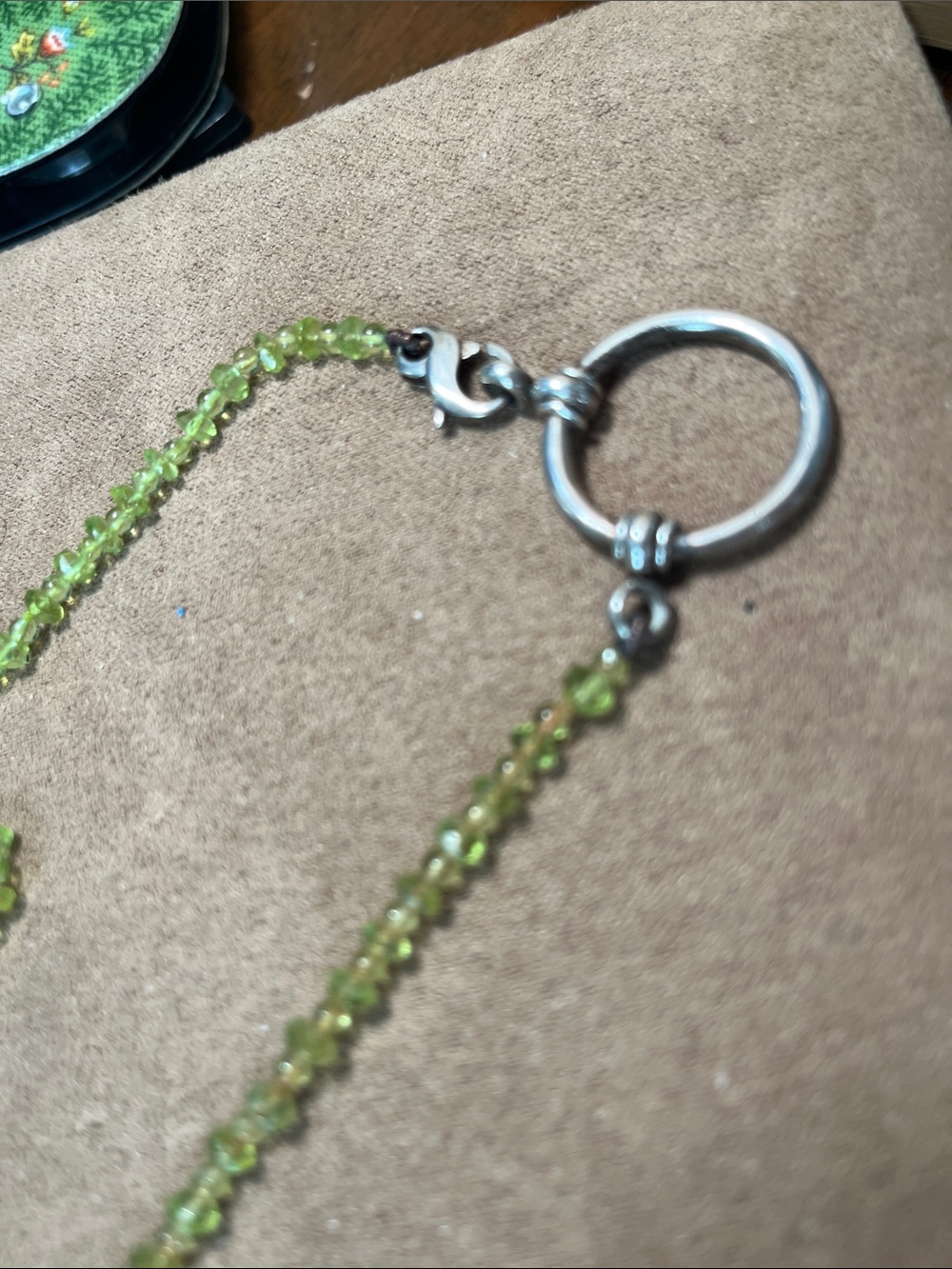 La Loop Green citron Crystal Bead eyewear Necklace with Sterling Silver - Picture 4 of 4